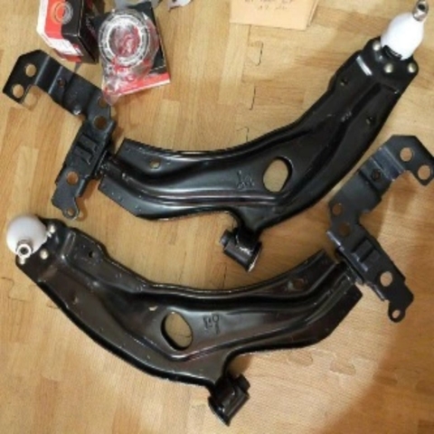 CÀNG CHỮ A FIAT ALBEA- DOBLO