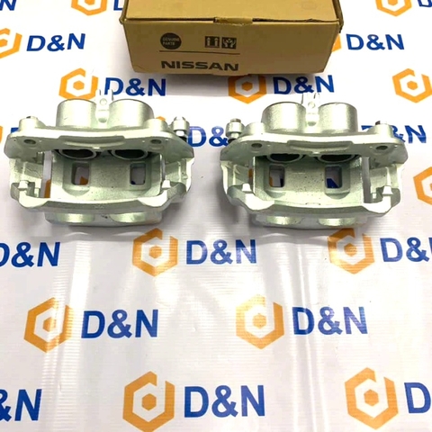 CỤM PHANH TRƯỚC NISSAN NAVARA [2010-2014]