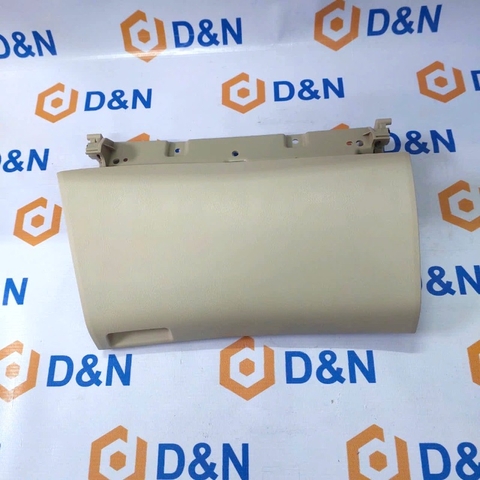 NẮP CỐP PHỤ TRÊN TOYOTA INNOVA [2006- 2016]