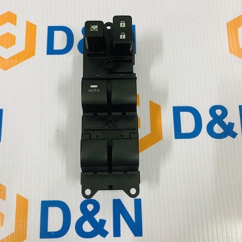 Công tắc lên xuống kính tổng Mitsubishi Xpander 2018-2022