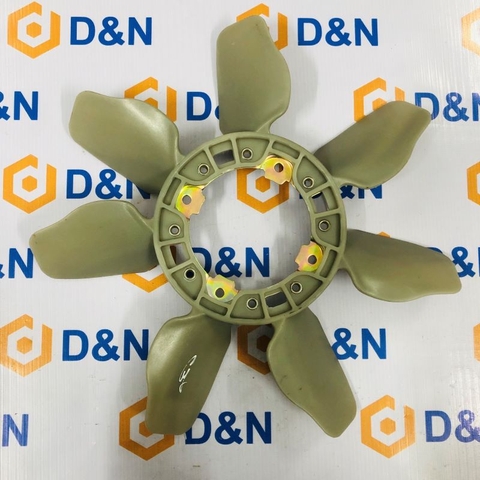 Cánh quạt động cơ Toyota Hilux, Fortuner 2008- 2017 | 16361-0L020, 11214-46011, 1121446011