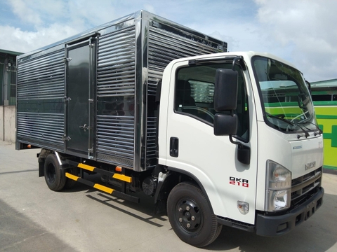 ISUZU QMR77H 1,9T-2,3T-2,9T (4m4) EURO4 THÙNG KÍN EURO4 2024 EURO5 2025