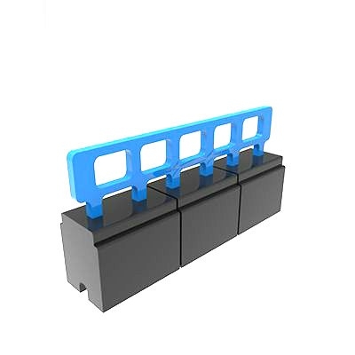 Dải phân cách đường bộ và đường sắt