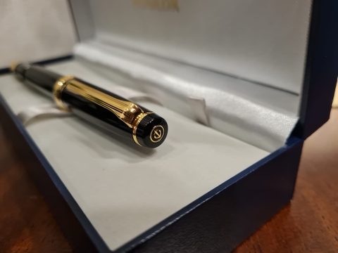 BÚT MÁY SAILOR PROFESSIONAL GEAR SLIM GOLD FOUNTAIN PEN 11-1221