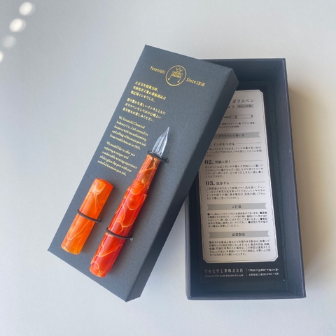 BÚT THỦY TINH TERANISHI GUITAR GLASS PEN WITH CAP COSMO GLAA
