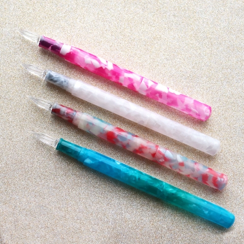 BÚT THỦY TINH TERANISHI GUITAR GLASS PEN WITH CAP LONG TYPE GLAAL