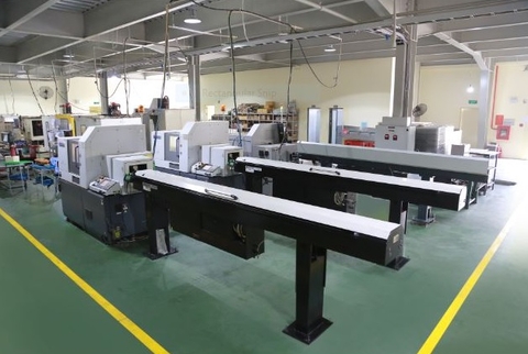 Hệ thống cấp phôi tự động cho máy tiện công nghiệp