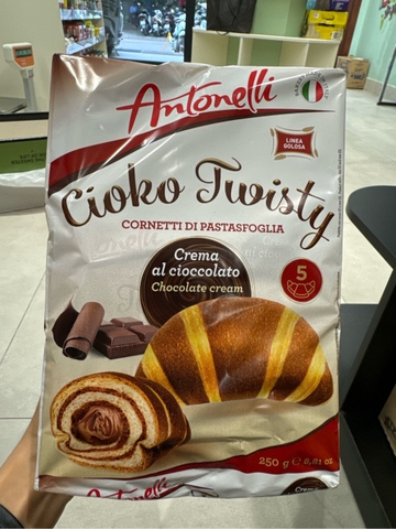 Bánh sừng bò kem sô cô la xoắn Antonelli Cioko Twisty Chocolate Creme Croissants 250g