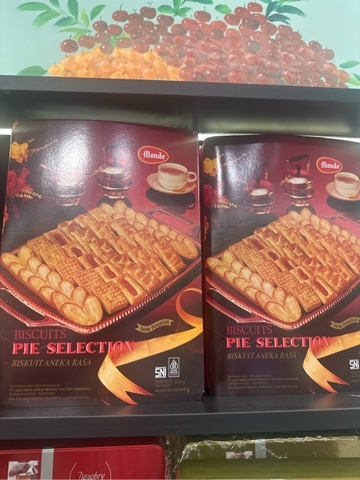 Bánh Monde 800g Biscuit Pie Selection