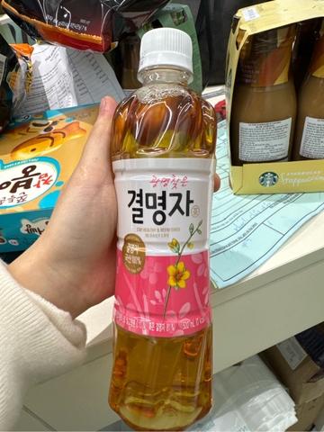 Nước uống không ga woongjin vị trà hạt muồng 500ml