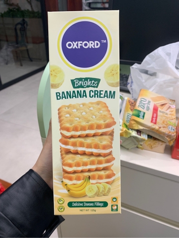 Bánh qui kẹp kem hương chuối Oxford - 125g