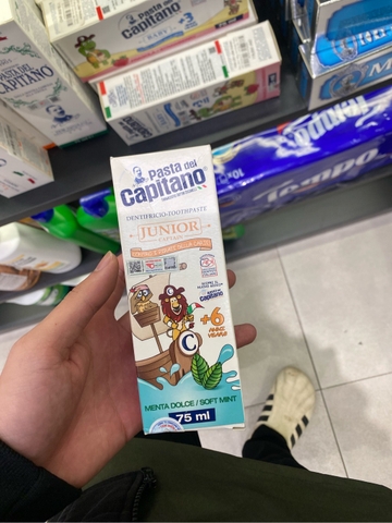 Kem đánh răng cho em bé Pasta del Capitano 6+ hương bạc hà 75ml