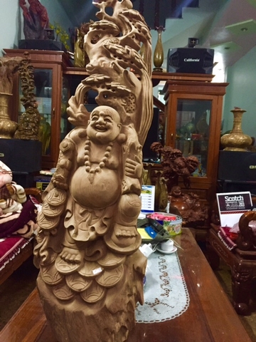 TƯỢNG DI LẶC VÁC CÀNH ĐÀO (M: DL79)
