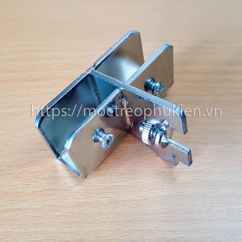 Cốc đỡ hai bên gắn thanh ray