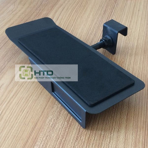 Móc treo giày dép trưng bày