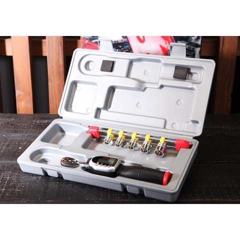 Bộ cờ lê lực KTC TB206WG1