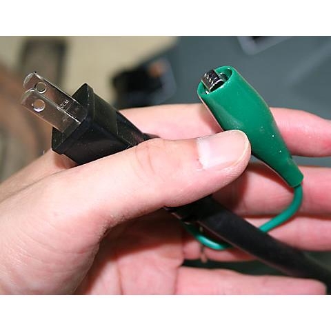 Cuộn dây điện tự rút 15m Sankyo SLR-15N