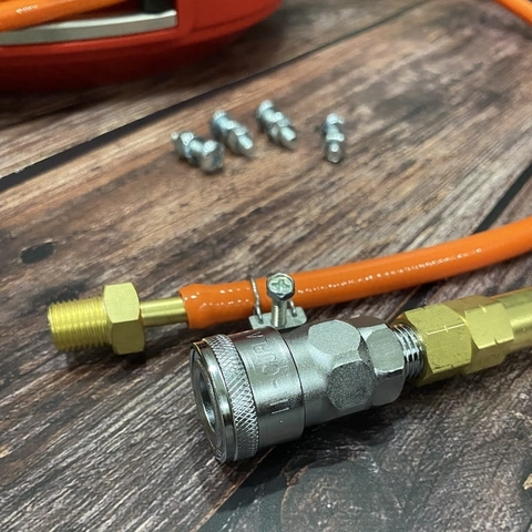 Cuộn dây hơi tự rút 10m Triens SBS-210A-Z