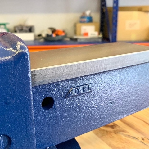 Êtô cơ khí ERON LEAD125