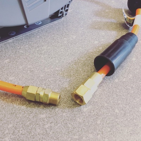 Cuộn dây hơi tự rút 20m Sankyo SHR-20Z