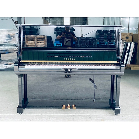 Đàn Piano Yamaha U3G