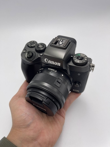 Canon EOS M5 Kit 15-45 STM