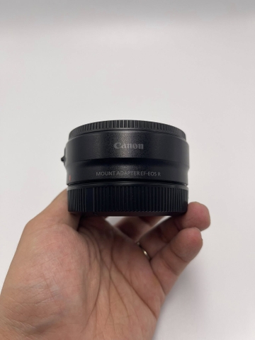 Ngàm Canon EF-EOS R