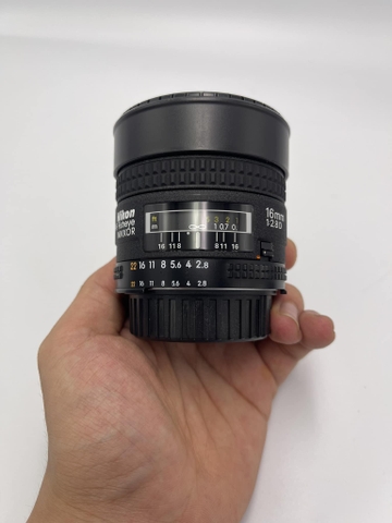 Nikon AF Fisheye 16mm F2.8D