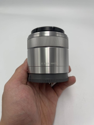 Sony E 30mm F3.5 Macro