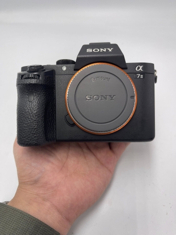 Sony A72