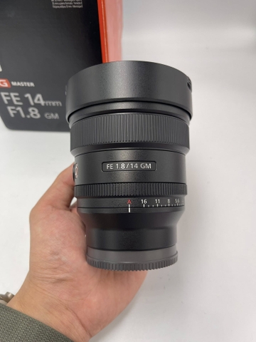Sony FE 14mm F1.8 GM