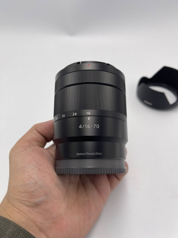 Sony E 16-70mm F4 OSS