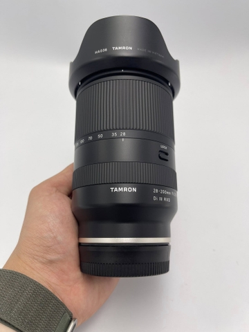 Tamron 28-200mm F2.8-5.6 Di III RXD for Sony