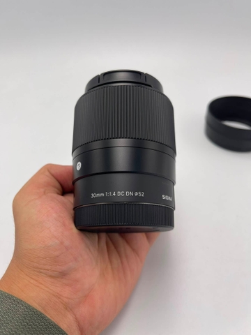 Sigma 30mm F1.4 DC DN for Sony