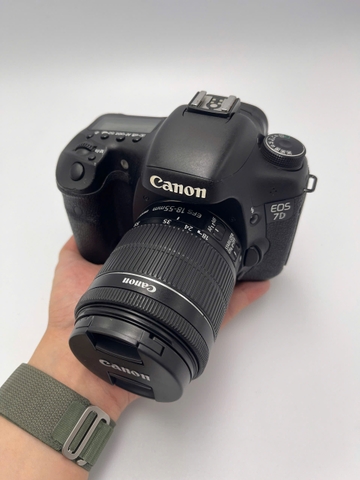 [COMBO] Canon EOS 7D Kit 18-55 IS STM