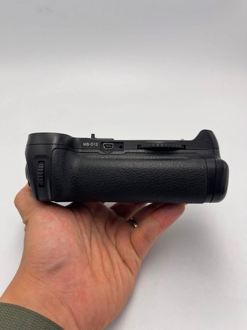 Grip pin zin Pixel MB D12 for Nikon D800, D800E, D810, D810E