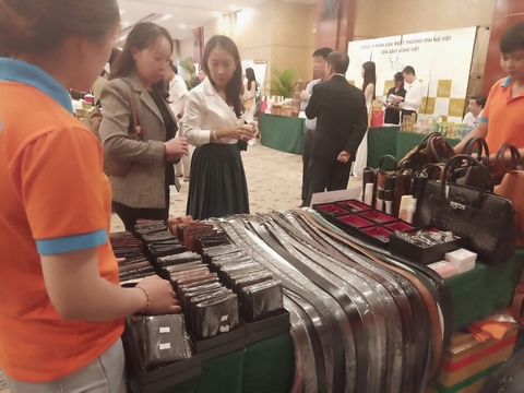 Top thương hiệu hàng da thật nổi tiếng hàng đầu tại Việt Nam