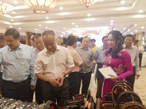 Đơn vị kinh doanh đồ da thật handmade cao cấp tại tphcm