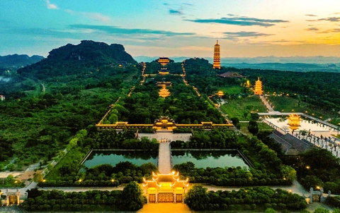 Tour Du xuân 2023: Tour Bái Đính - Tràng An 1 ngày trọn gói giá tốt