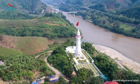 Tour Vòng cung Tây Bắc