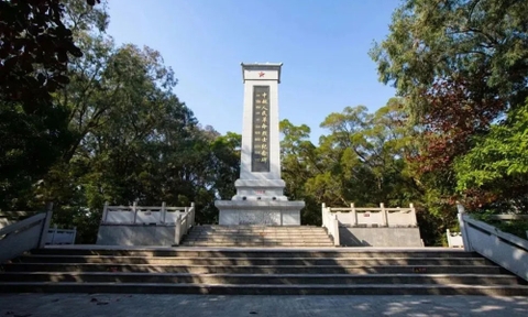 Tour Móng Cái Đông Hưng - 7