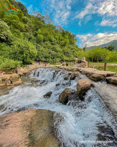 Tour Mộc Châu - Mai Châu