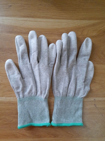 Găng tay sợi carbon, ngón tay phủ PU