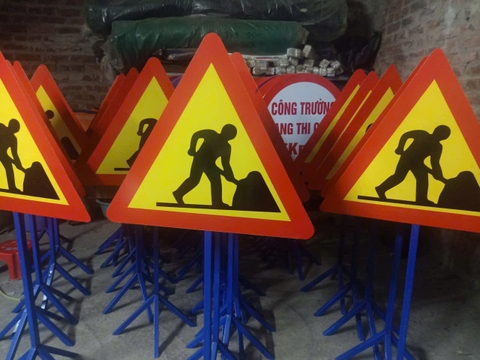 Biển Báo Xúc Cát