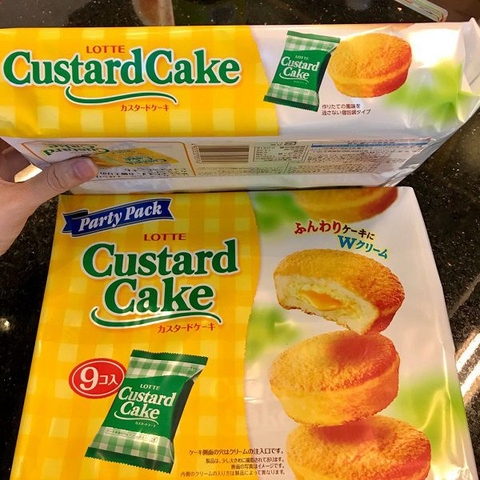 Bánh Custar Cake