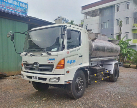 ô tô xi téc chở xăng HINO FG8JJSB/CKGT-XTX