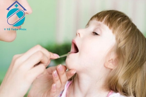 Cách bảo vệ họng cho trẻ, tránh nhiễm bệnh