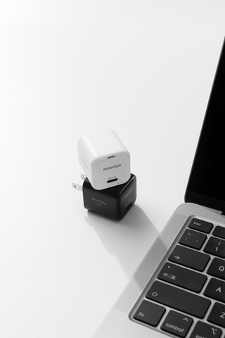 CỦ SẠC NHANH INNOSTYLE MINICUBE GAN II 33W PD/QC3.0 & PPS IC33PD