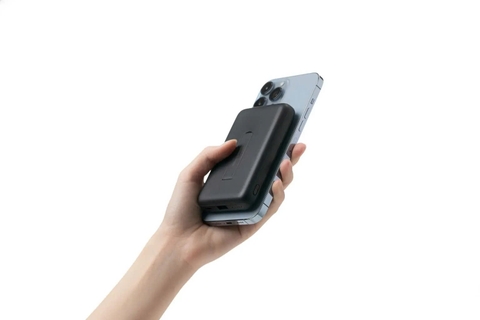 SẠC DỰ PHÒNG HÍT TỪ TÍNH KHÔNG DÂY INNOSTYLE POWERGO MAGNECTIC 15W (WIRELESS) PD/QC3.0 22.5W 10000MAH – IM22PDBLACK
