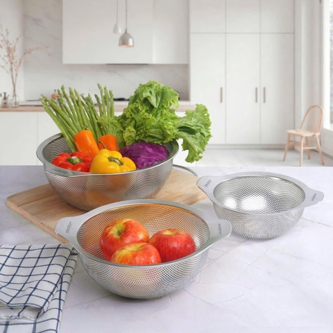 SET 3 RỔ INOX CÓ TAY CẦM GKÖCH MYDH0305 (kt16cm, 20cm & 24cm)
